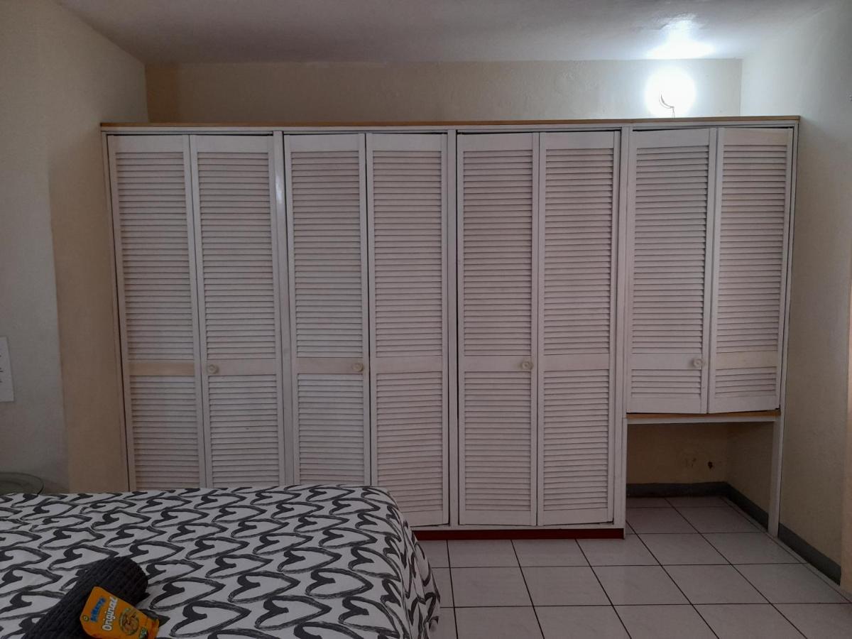 Camelia Rooms Kingston Ngoại thất bức ảnh