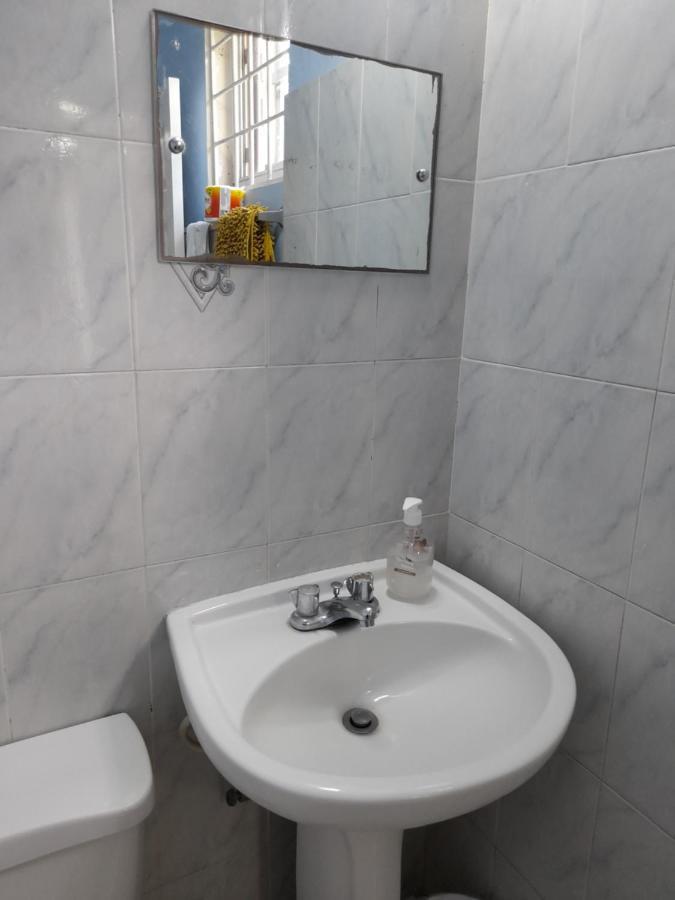 Camelia Rooms Kingston Ngoại thất bức ảnh