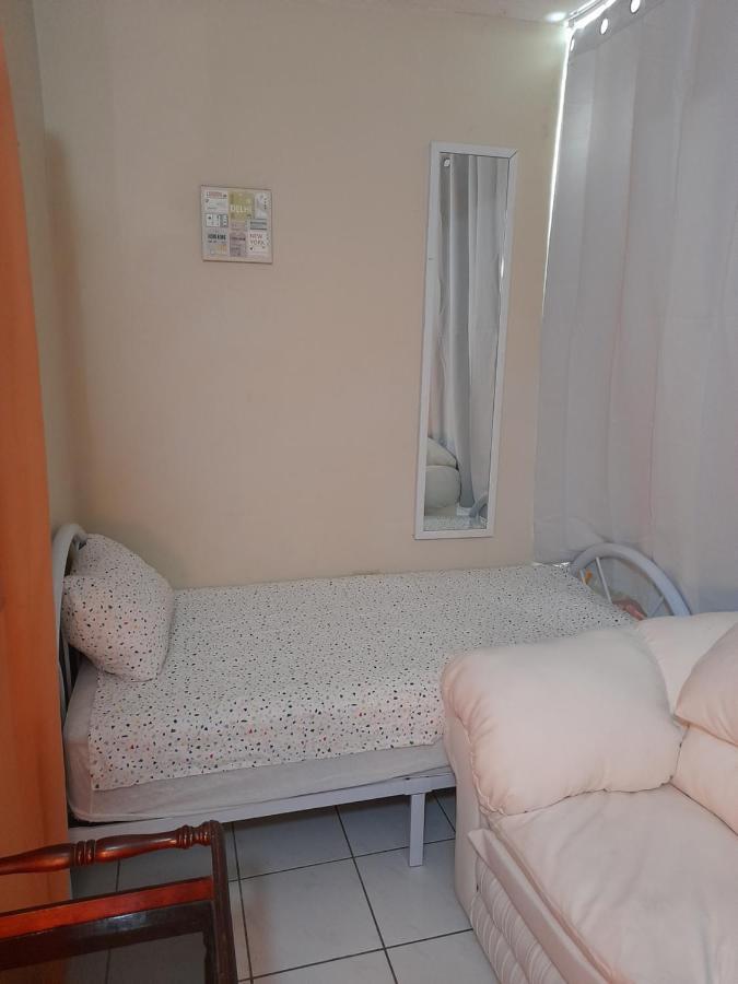 Camelia Rooms Kingston Ngoại thất bức ảnh