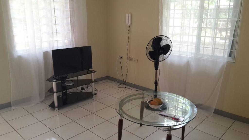 Camelia Rooms Kingston Ngoại thất bức ảnh